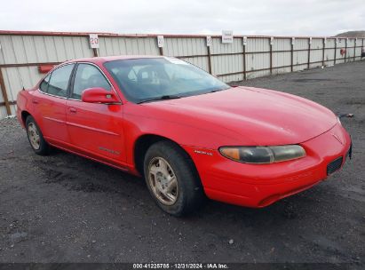 1999 PONTIAC GRAND PRIX SE Red  Gasoline 1G2WJ52K0XF237862 photo #1