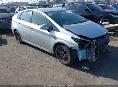 2014 TOYOTA PRIUS TWO Gray  Hybrid JTDKN3DU7E1773607 photo #1