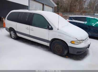 2000 CHRYSLER GRAND VOYAGER SE White  Flexible Fuel 1C4GJ44G5YB697689 photo #1