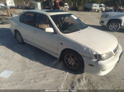 1999 INFINITI G20 STANDARD/TOURING White  Gasoline JNKCP11A0XT018379 photo #1