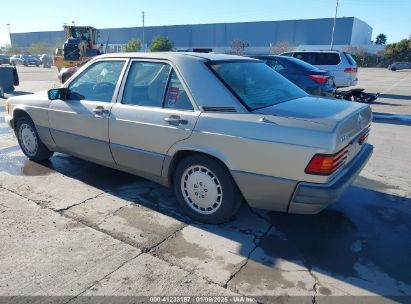 1989 MERCEDES-BENZ 190 E 2.6 Gold  Gasoline WDBDA29D5KF611530 photo #4