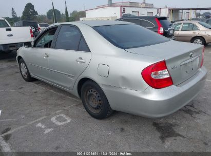 2002 TOYOTA CAMRY LE Gray  Gasoline JTDBE32K220114126 photo #4