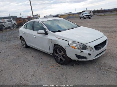 2012 VOLVO S60 T5 White  Gasoline YV1622FSXC2081309 photo #1