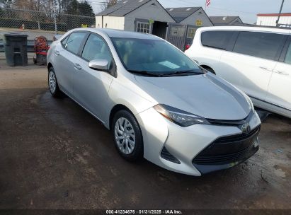 2019 TOYOTA COROLLA LE Silver  Gasoline 5YFBURHE7KP948745 photo #1