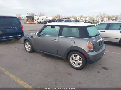 2010 MINI COOPER Gray  Gasoline WMWMF3C52ATU78782 photo #4