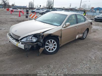 2004 LEXUS ES 330 Gold  Gasoline JTHBA30G740018343 photo #3