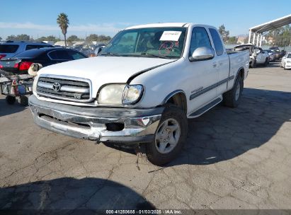 2000 TOYOTA TUNDRA SR5 V8 White  Gasoline 5TBRT3419YS067667 photo #3