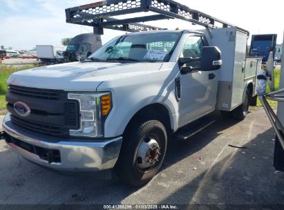 2017 FORD F-350 CHASSIS XL White  Gasoline 1FDRF3G63HED58978 photo #3