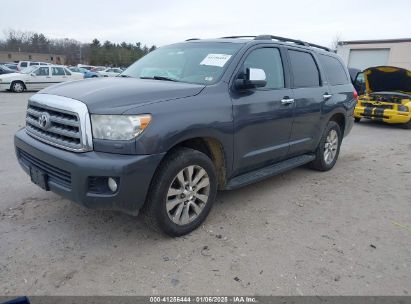 2011 TOYOTA SEQUOIA LIMITED 5.7L V8 Gray  Gasoline 5TDJY5G19BS042482 photo #3