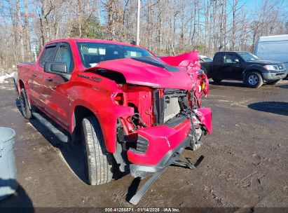 2022 CHEVROLET SILVERADO 1500 LTD 4WD  STANDARD BED CUSTOM Red  Gasoline 1GCPYBEKXNZ150892 photo #1