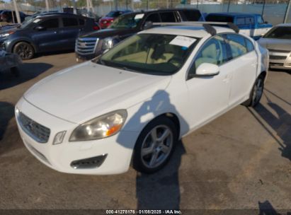 2012 VOLVO S60 T5 White  Gasoline YV1622FS7C2049496 photo #3