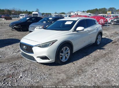 2017 INFINITI QX30 White  Gasoline SJKCH5CP3HA033931 photo #3