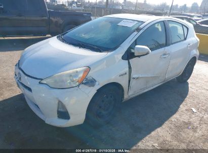 2012 TOYOTA PRIUS C FOUR/ONE/THREE/TWO White  Hybrid JTDKDTB33C1509889 photo #3