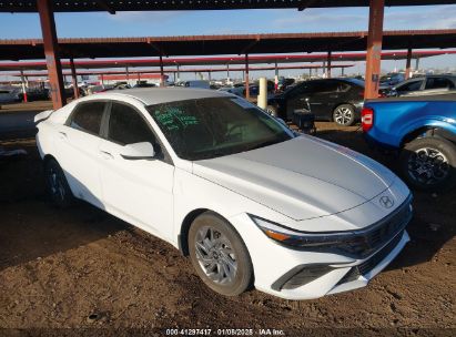 2024 HYUNDAI ELANTRA SEL White  Gasoline KMHLM4DGXRU710539 photo #1