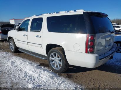 2008 GMC YUKON XL 1500 DENALI White  Gasoline 1GKFK66808J137955 photo #4