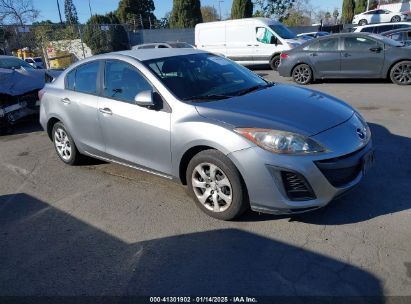 2011 MAZDA MAZDA3 I SPORT Silver  Gasoline JM1BL1UG4B1456934 photo #1