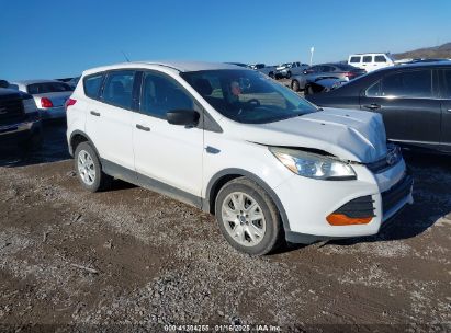 2016 FORD ESCAPE S White  Gasoline 1FMCU0F76GUC34924 photo #1