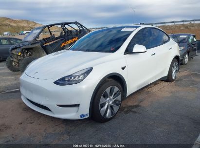 2021 TESLA MODEL Y LONG RANGE DUAL MOTOR ALL-WHEEL DRIVE White  Electric 5YJYGDEE5MF161090 photo #3