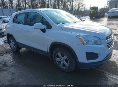 2016 CHEVROLET TRAX 1LS White  Gasoline 3GNCJNSB1GL231211 photo #1