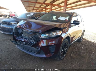 2019 KIA SORENTO 3.3L S Maroon  Gasoline 5XYPG4A56KG590231 photo #3