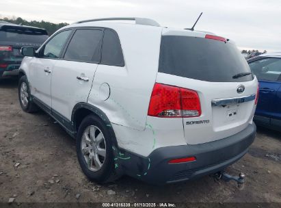 2012 KIA SORENTO LX White  Gasoline 5XYKT3A67CG294774 photo #4