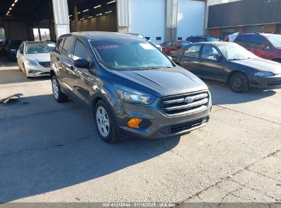 2018 FORD ESCAPE S Gray  Gasoline 1FMCU0F79JUA79759 photo #1