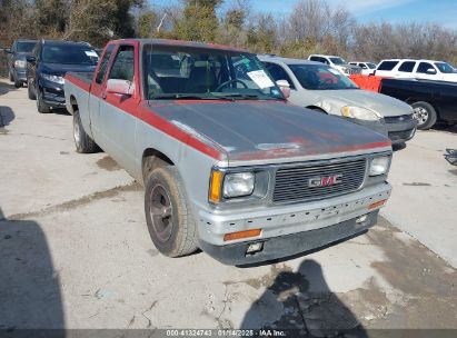 1992 GMC SONOMA Red  Gasoline 1GTCS19Z6N8526494 photo #1