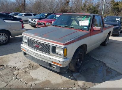 1992 GMC SONOMA Red  Gasoline 1GTCS19Z6N8526494 photo #3