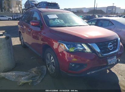 2020 NISSAN PATHFINDER SV 2WD Red  Gasoline 5N1DR2BN7LC636134 photo #1