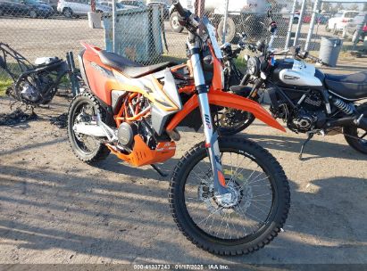 2023 KTM 690 ENDURO R Orange  Gasoline VBKLEV405PM756317 photo #1