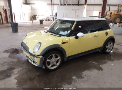 2004 MINI COOPER Yellow  Gasoline WMWRC33454TC48893 photo #3