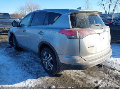 2018 TOYOTA RAV4 LE Silver  Gasoline JTMBFREV2JD252567 photo #4