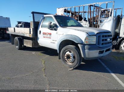 2006 FORD F-550 CHASSIS XL/XLT White  Diesel 1FDAF56P26EB62532 photo #1