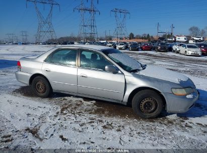 2002 HONDA ACCORD 2.3 LX Silver  Gasoline 1HGCG665X2A155958 photo #1