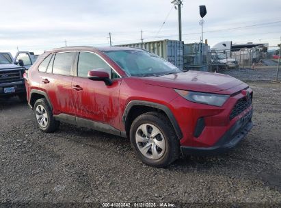 2019 TOYOTA RAV4 LE Red  Gasoline 2T3G1RFV1KW046146 photo #1