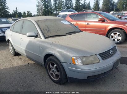 2000 VOLKSWAGEN PASSAT GLS Silver  Gasoline WVWMA23BXYP229487 photo #1