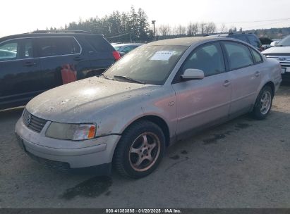 2000 VOLKSWAGEN PASSAT GLS Silver  Gasoline WVWMA23BXYP229487 photo #3