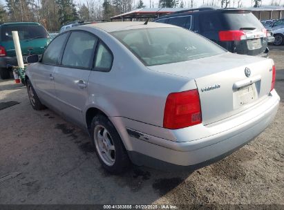 2000 VOLKSWAGEN PASSAT GLS Silver  Gasoline WVWMA23BXYP229487 photo #4