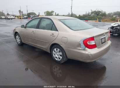 2002 TOYOTA CAMRY LE/SE/XLE Gold  Gasoline JTDBE32KX20022844 photo #4