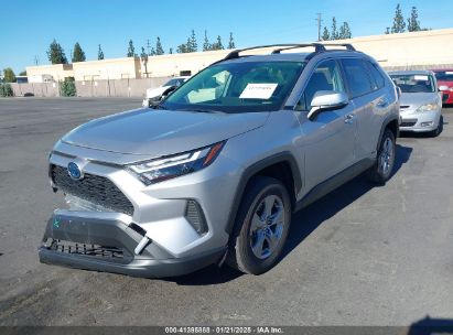 2024 TOYOTA RAV4 HYBRID XLE Silver  Hybrid JTMRWRFV1RD236580 photo #3