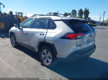 2024 TOYOTA RAV4 HYBRID XLE Silver  Hybrid JTMRWRFV1RD236580 photo #4