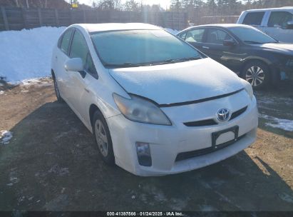 2011 TOYOTA PRIUS TWO White  Hybrid JTDKN3DU0B1414689 photo #1