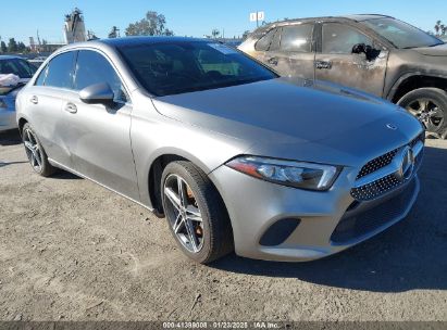 2019 MERCEDES-BENZ A 220 Gray  Gasoline WDD3G4EBXKW021275 photo #1