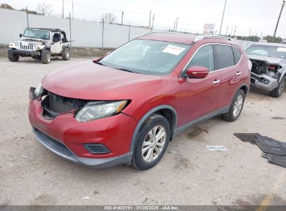 2014 NISSAN ROGUE SV Red  Gasoline 5N1AT2MVXEC810315 photo #3