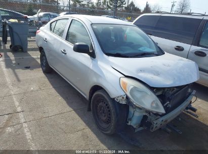 2013 NISSAN VERSA 1.6 S Silver  Gasoline 3N1CN7AP7DL870200 photo #1