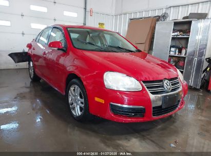 2009 VOLKSWAGEN JETTA S Red  Gasoline 3VWSK29M01M070730 photo #1