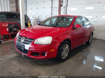 2009 VOLKSWAGEN JETTA S Red  Gasoline 3VWSK29M01M070730 photo #3