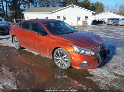 2022 NISSAN ALTIMA SR FWD Orange  Gasoline 1N4BL4CV4NN306388 photo #1