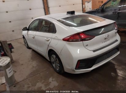 2017 HYUNDAI IONIQ HYBRID BLUE White  Hybrid KMHC65LC8HU031317 photo #4