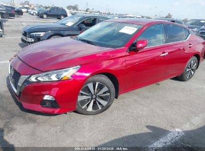 2020 NISSAN ALTIMA SV FWD Red  Gasoline 1N4BL4DV4LC241758 photo #3